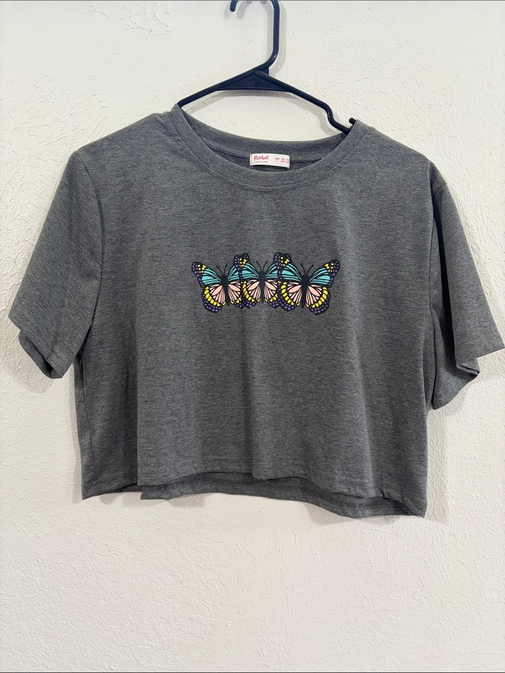 ROMWE Gray Crop Top with Multicolor Butterfly Embroidery